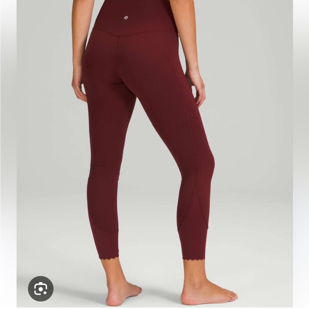 Lululemon Align Scallop-Hem Leggings 25”